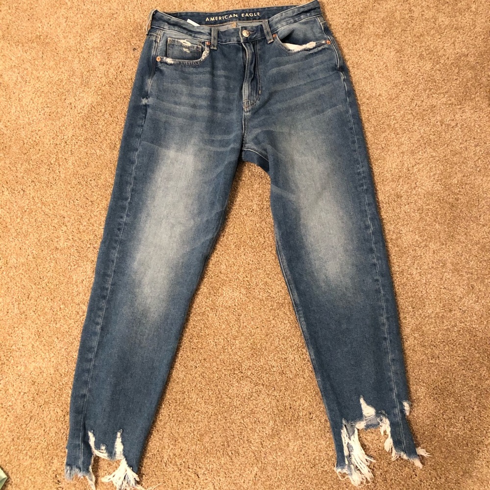 American Eagle Mom Jean